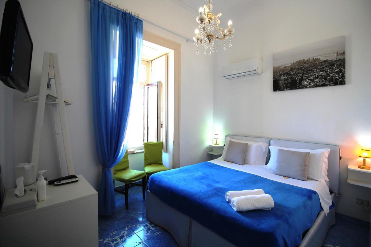Piazza Tasso B&B Relais ซอร์เรนโต ภายนอก รูปภาพ