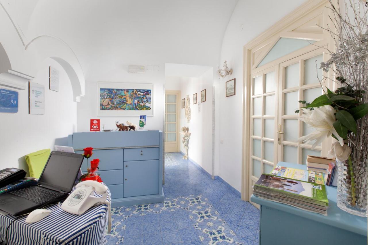 Piazza Tasso B&B Relais ซอร์เรนโต ภายนอก รูปภาพ