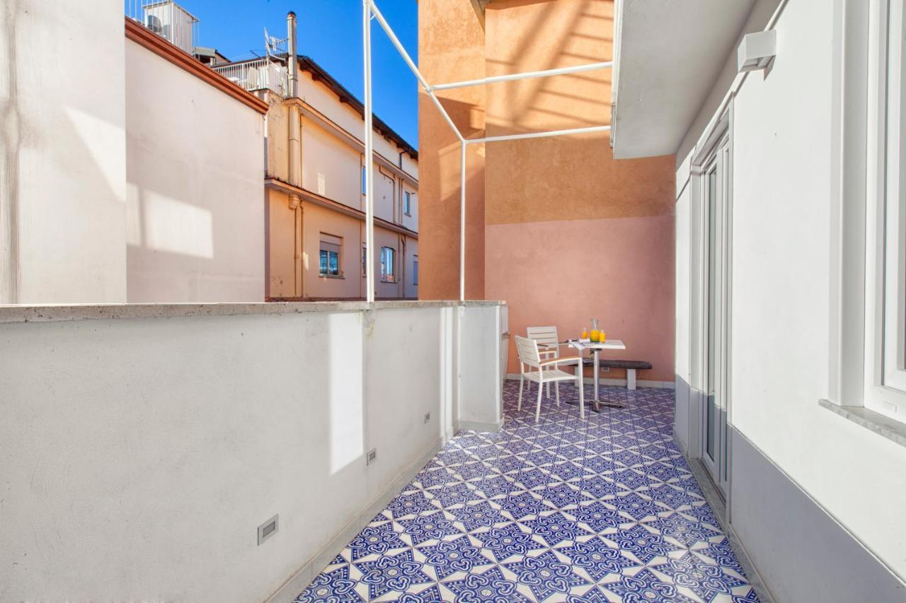Piazza Tasso B&B Relais ซอร์เรนโต ภายนอก รูปภาพ