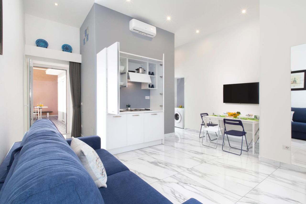 Piazza Tasso B&B Relais ซอร์เรนโต ภายนอก รูปภาพ