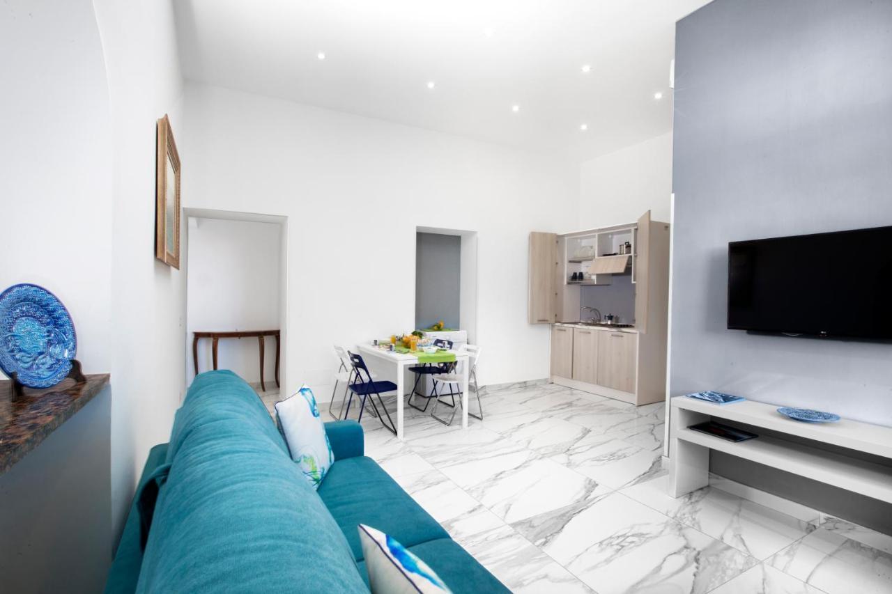 Piazza Tasso B&B Relais ซอร์เรนโต ภายนอก รูปภาพ