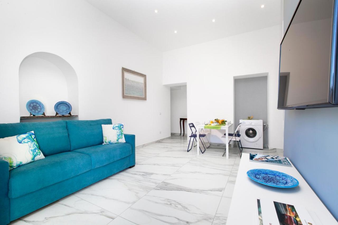 Piazza Tasso B&B Relais ซอร์เรนโต ภายนอก รูปภาพ