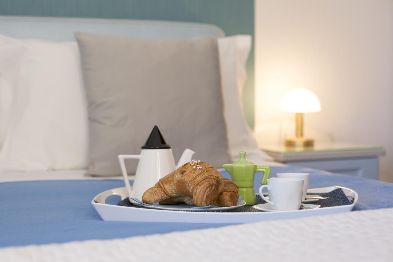 Piazza Tasso B&B Relais ซอร์เรนโต ภายนอก รูปภาพ